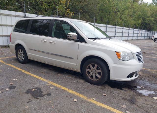Chrysler Town and Country