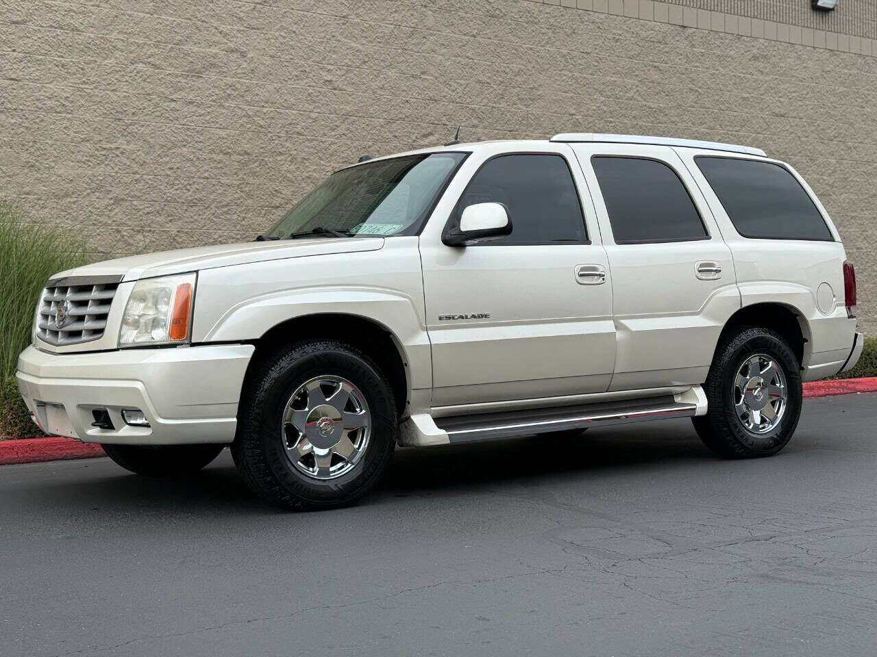 2005 CADILLAC Escalade
