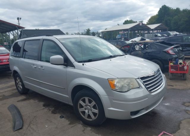 Chrysler Town and Country