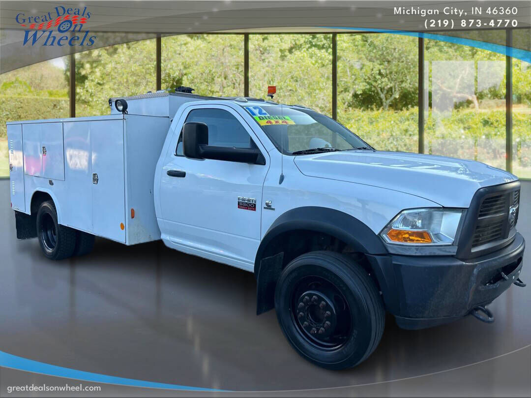 2012 DODGE Ram