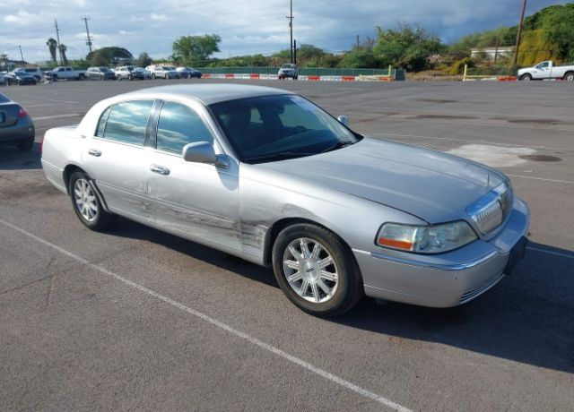 Lincoln Town Car