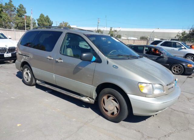 Toyota Sienna