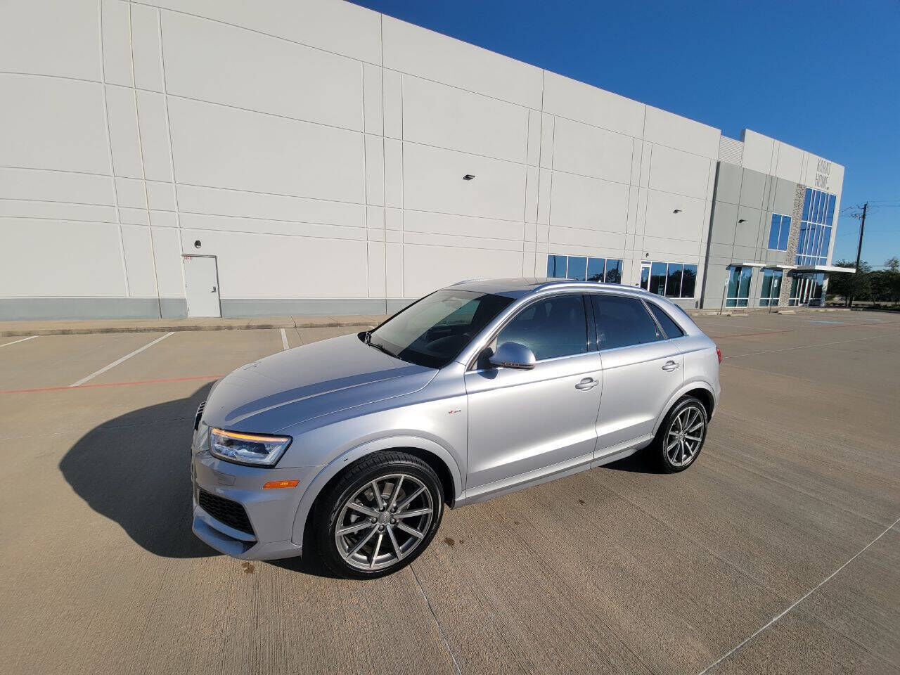 2018 AUDI Q3