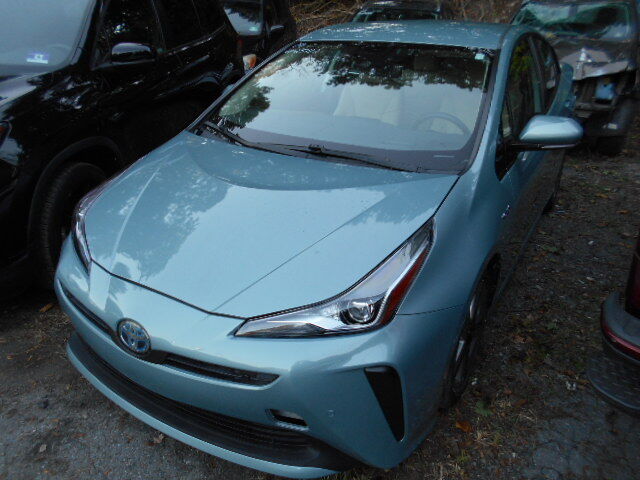 2019 TOYOTA PRIUS