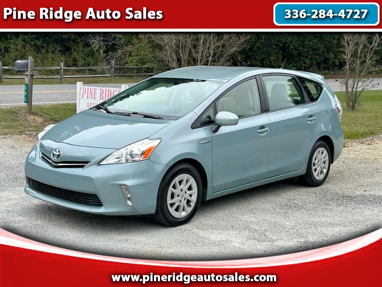 Toyota Prius V