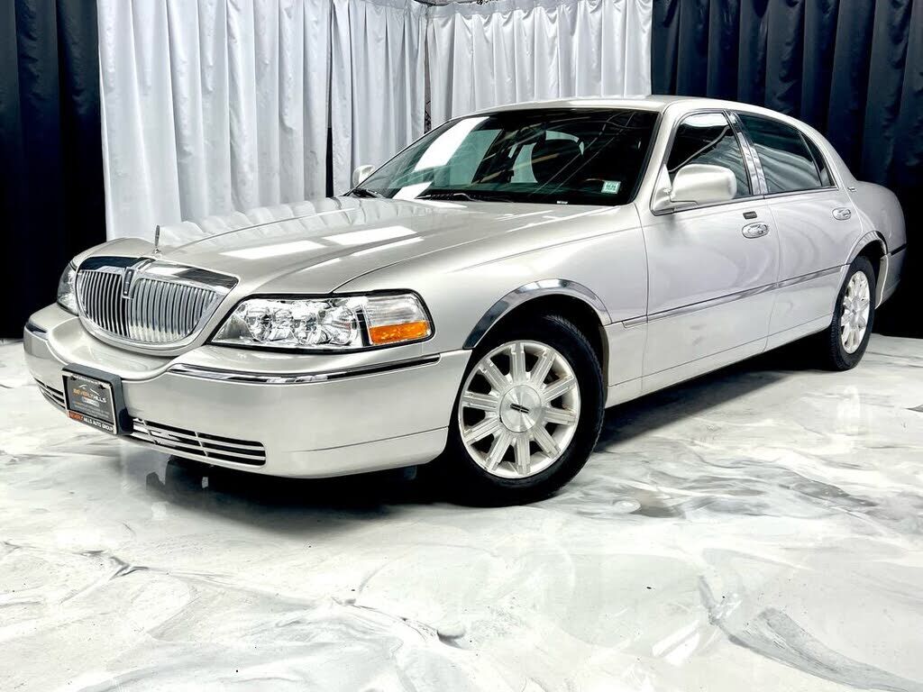 Lincoln Town Car