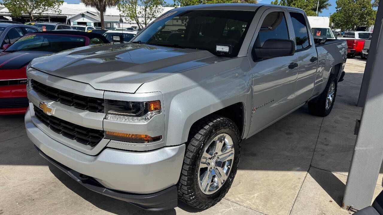 2017 CHEVROLET Silverado