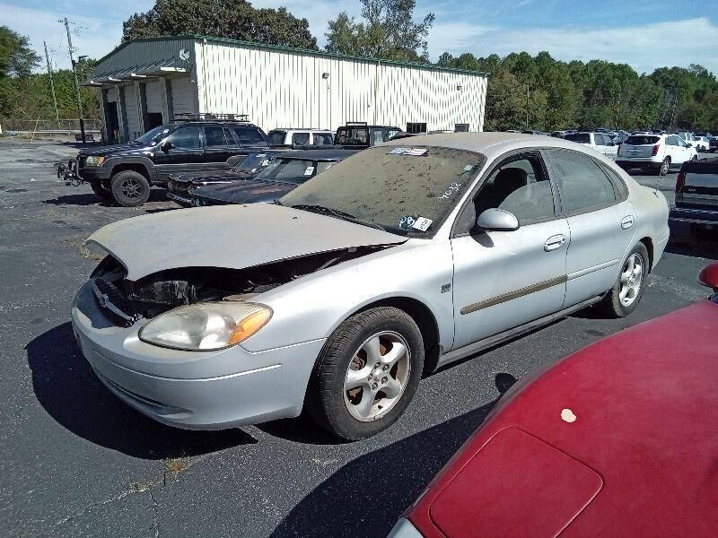 Ford Taurus