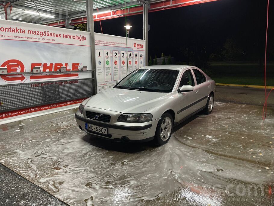 Volvo S60