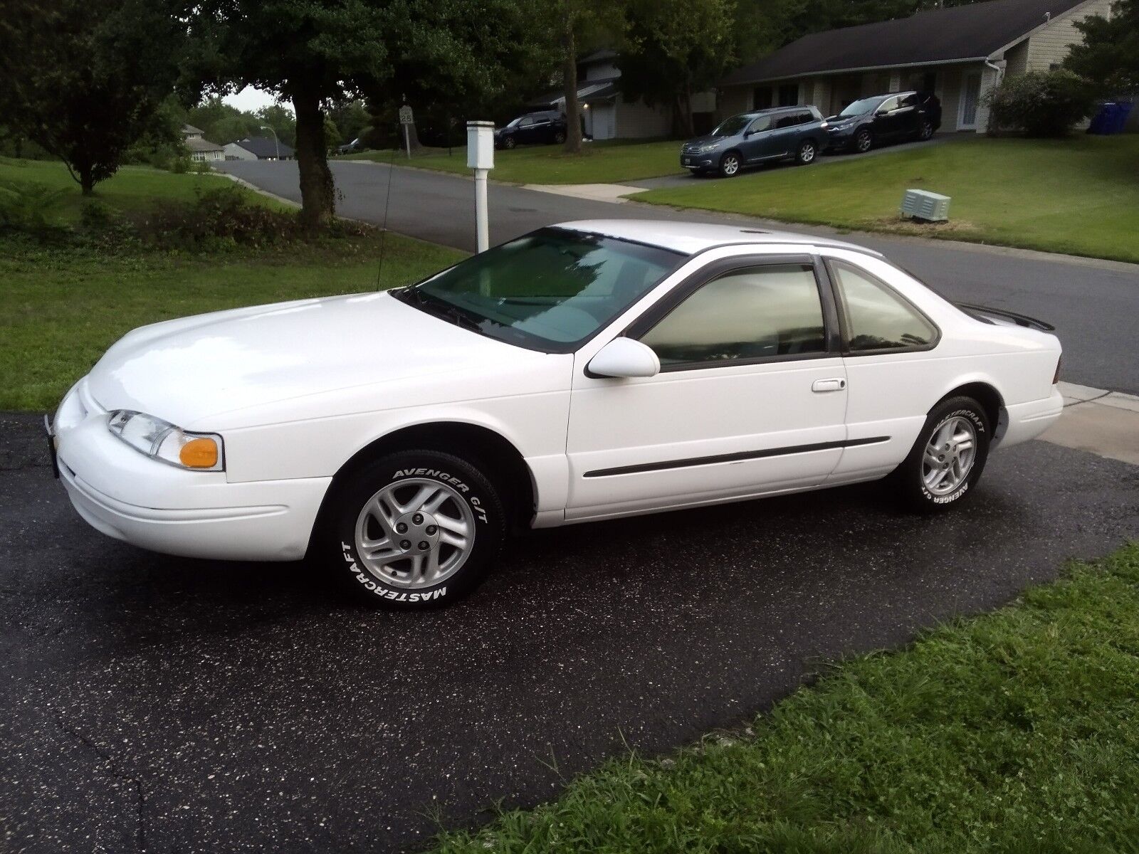 Ford Thunderbird