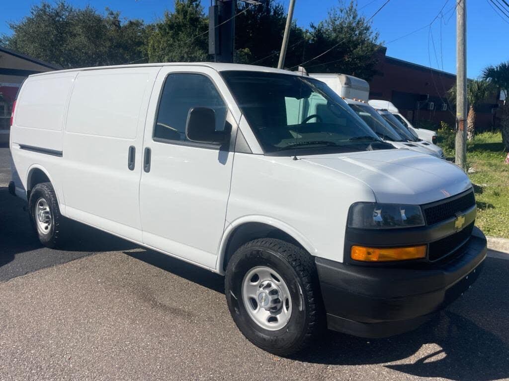2021 CHEVROLET Express