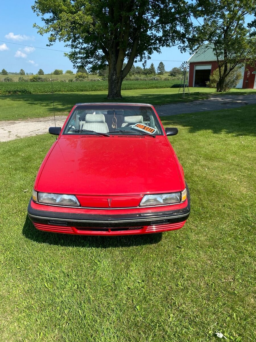 Pontiac Sunbird
