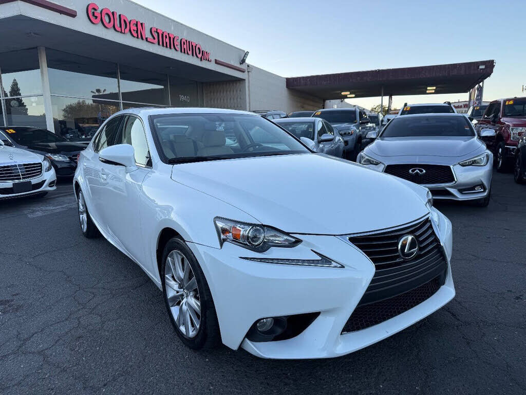 2014 LEXUS IS