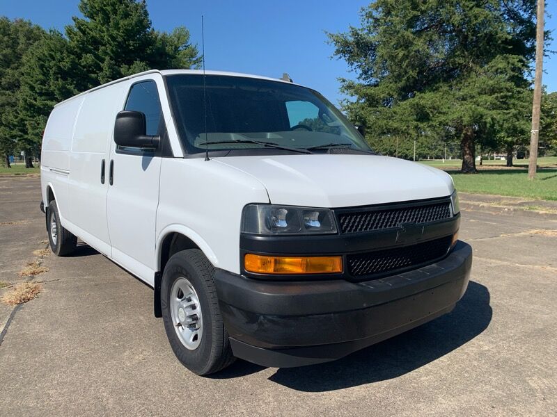 2018 CHEVROLET Express