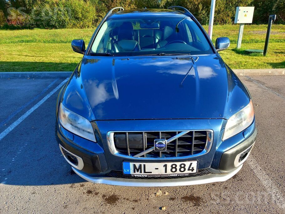 Volvo XC70