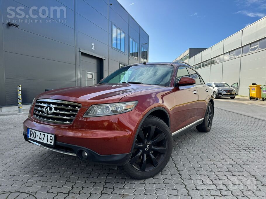 Infiniti FX35