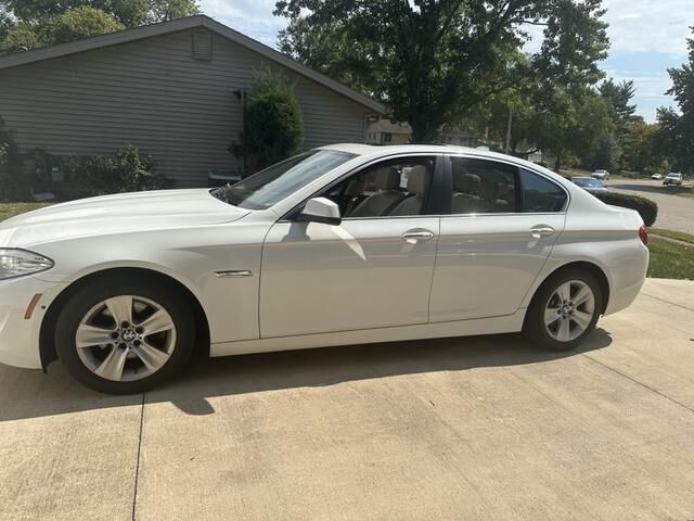 BMW 528i