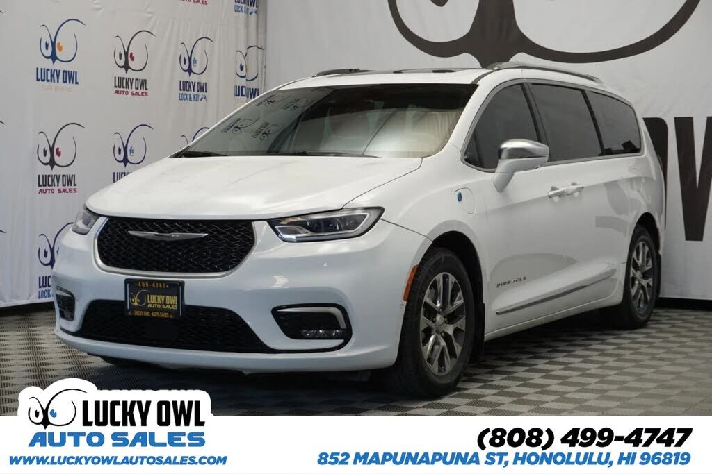 2022 CHRYSLER Pacifica