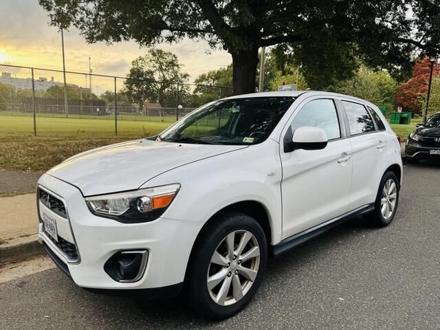 Mitsubishi Outlander Sport