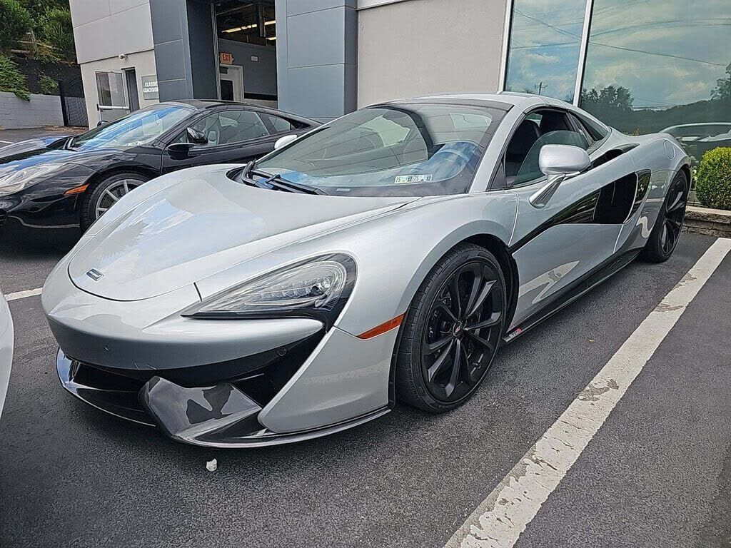 2018 MCLAREN 570S