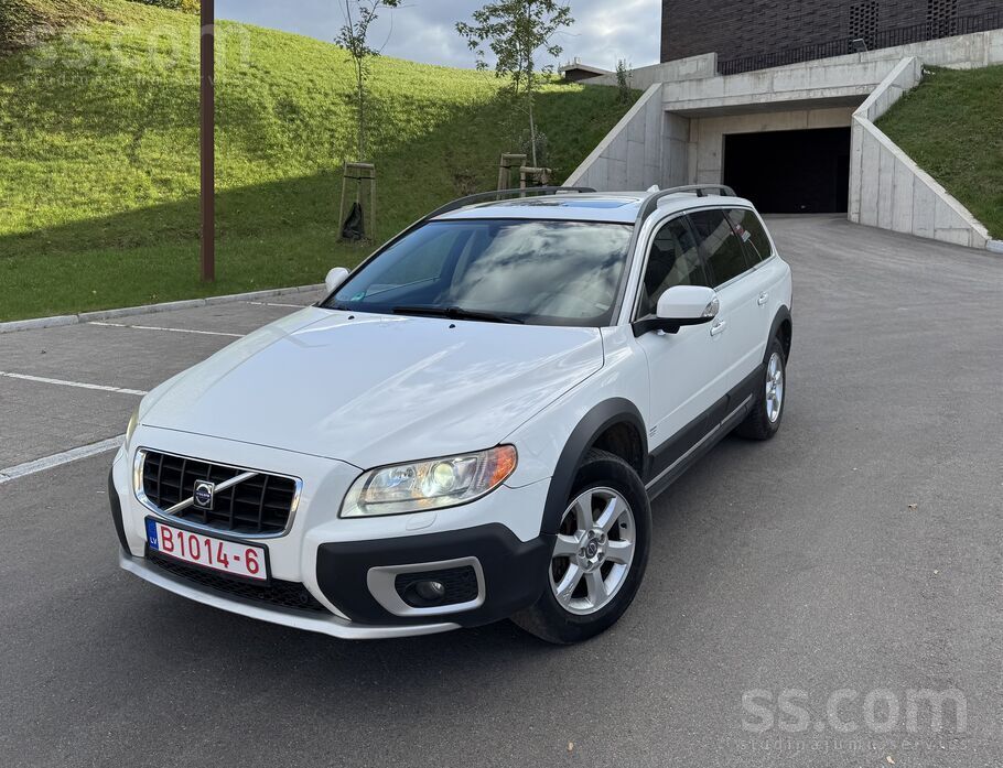Volvo XC70