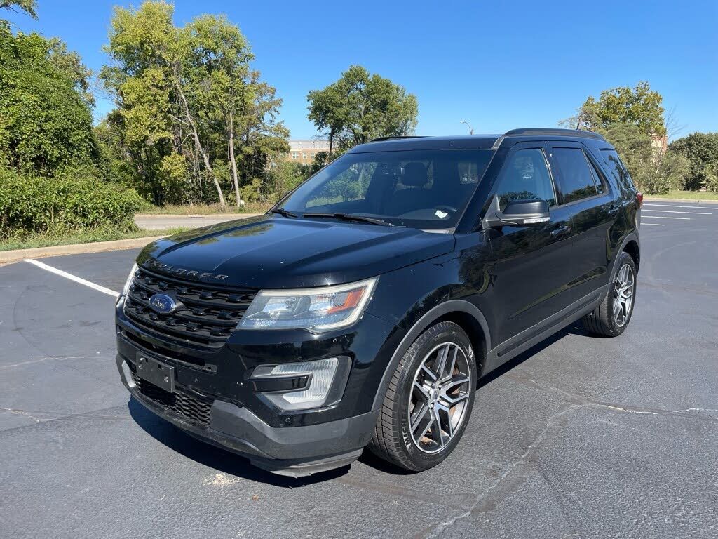 2016 FORD Explorer
