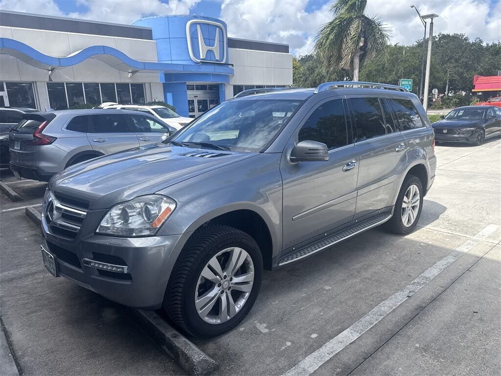 Mercedes-Benz GL-Class