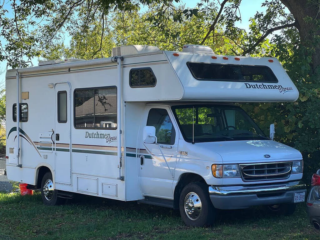 Ford E-350