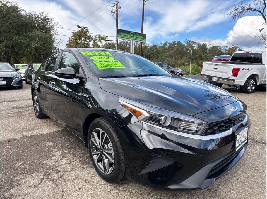 2024 KIA Forte