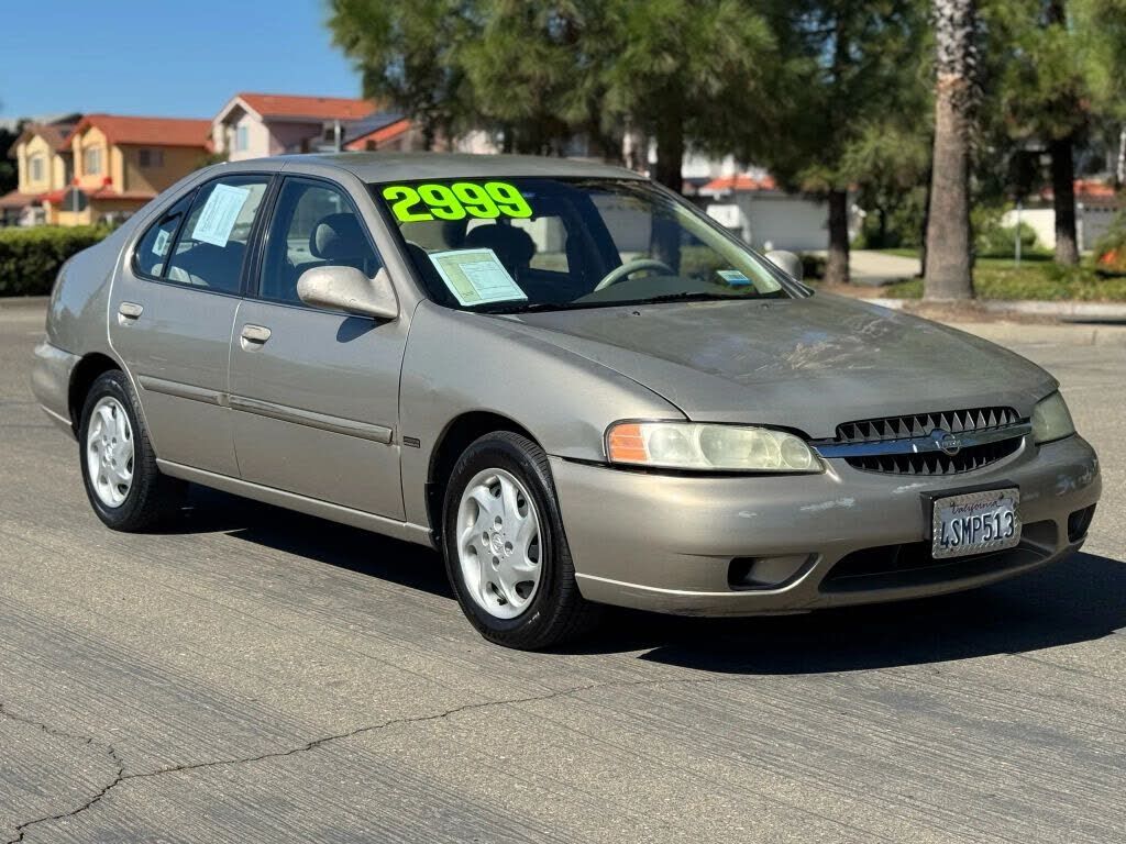 Nissan Altima