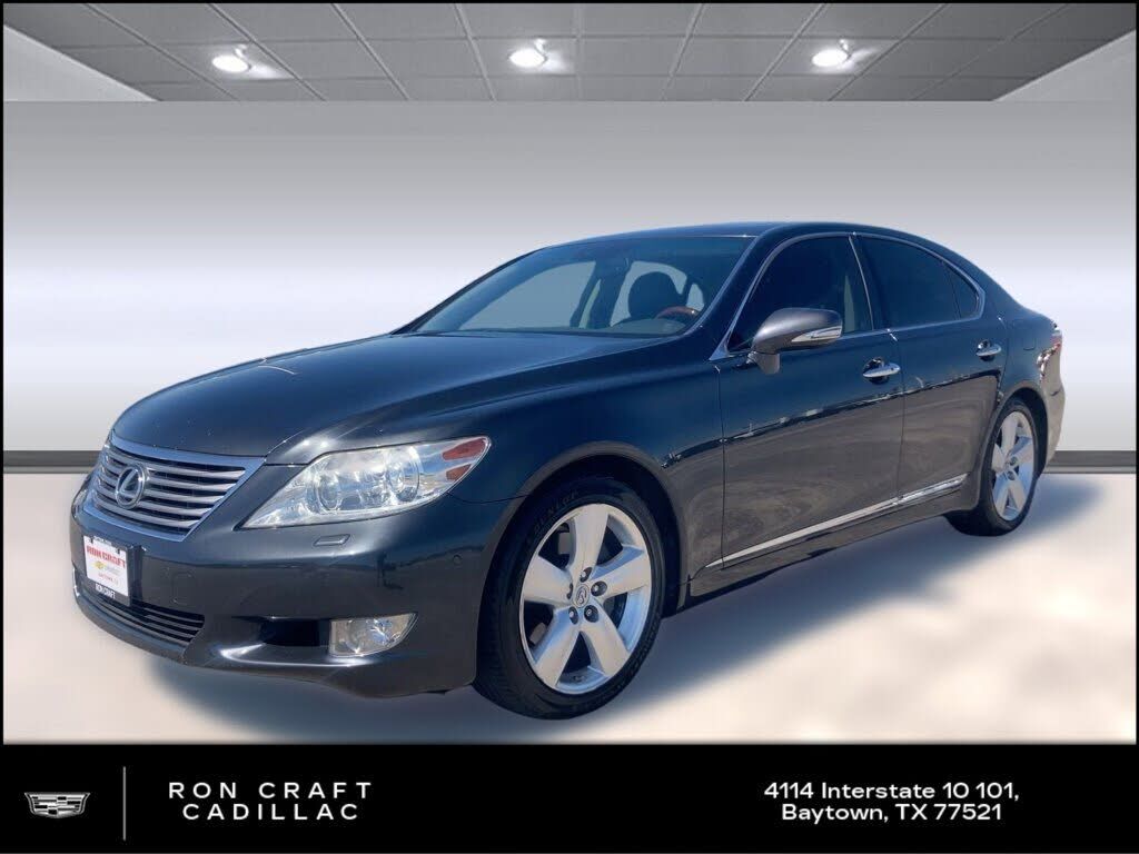 Lexus LS