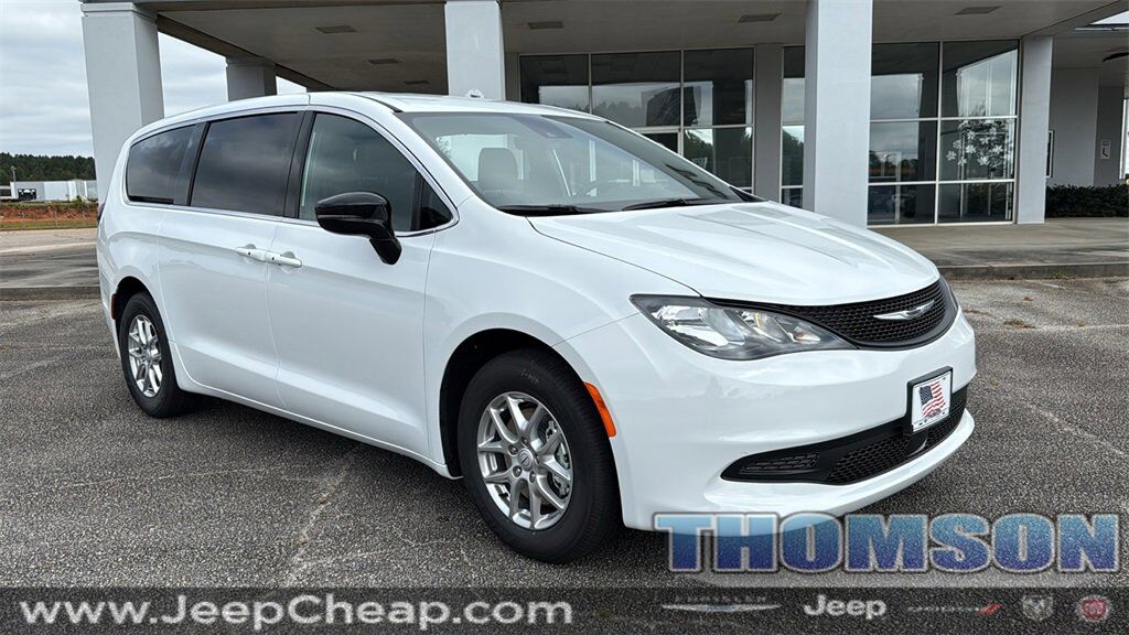 2026 CHRYSLER Voyager
