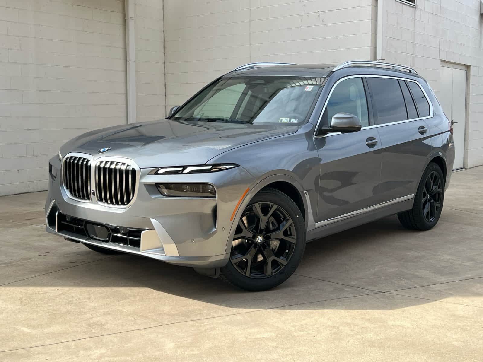 2025 BMW X7