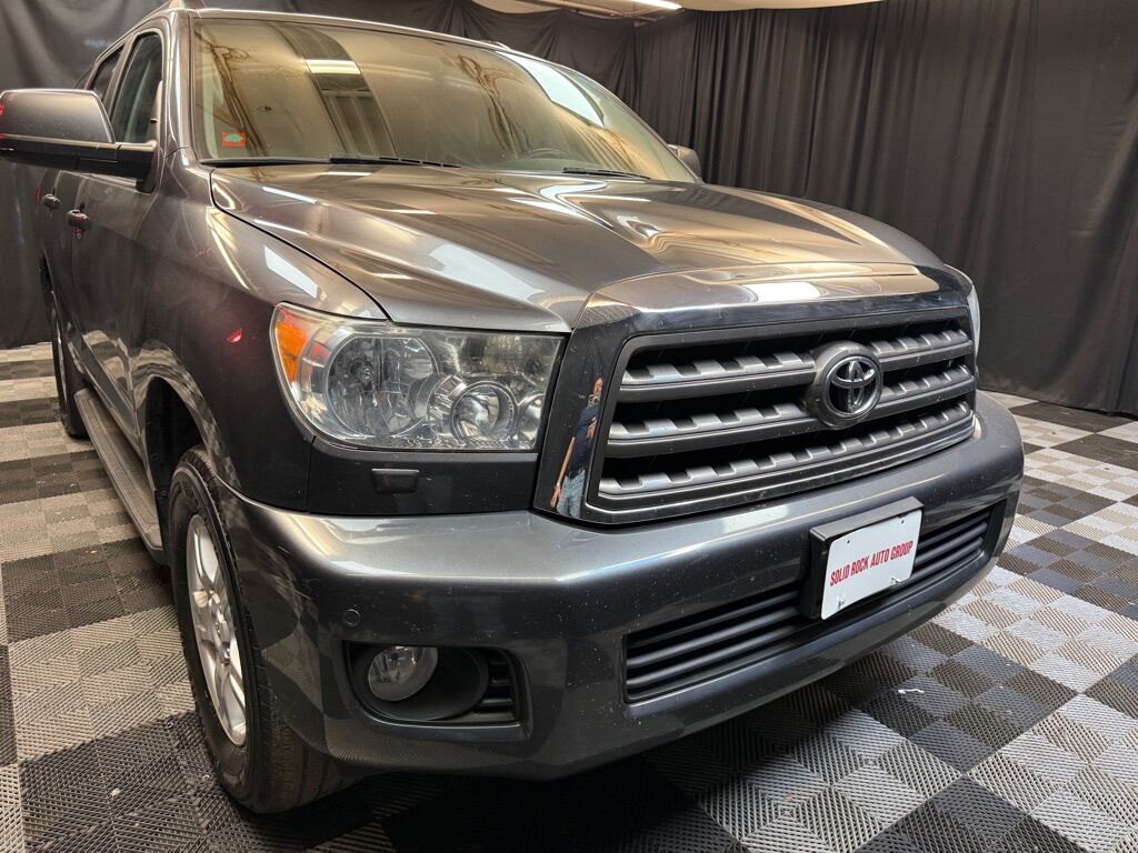Toyota Sequoia