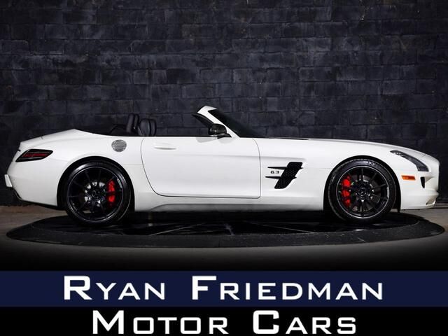 2014 MERCEDES-BENZ SLS-Class