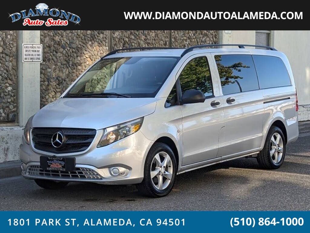 2016 MERCEDES-BENZ METRIS