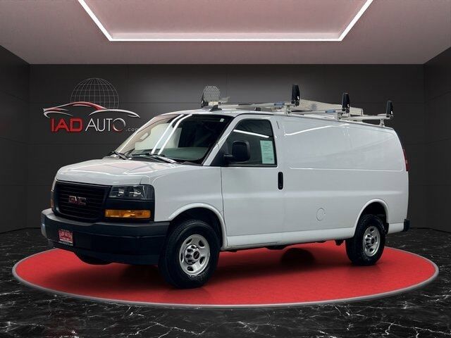 2023 GMC Savana