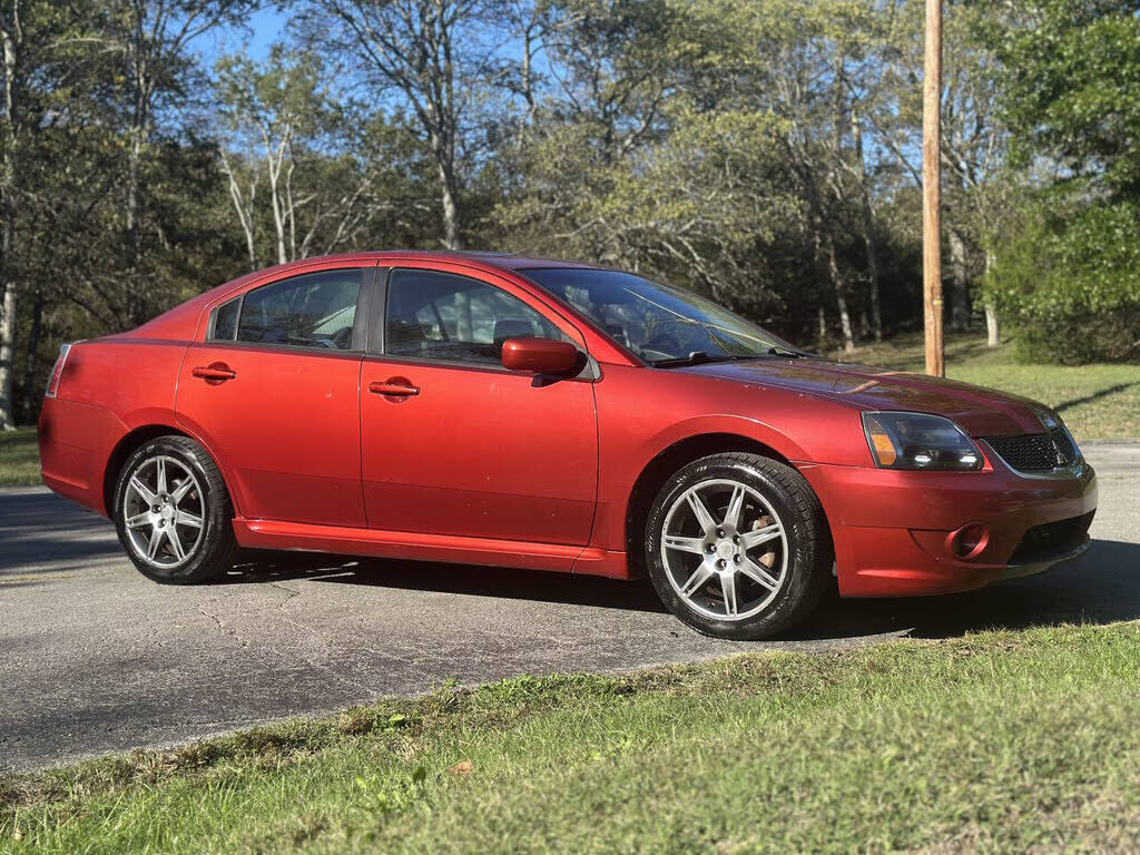 Mitsubishi Galant