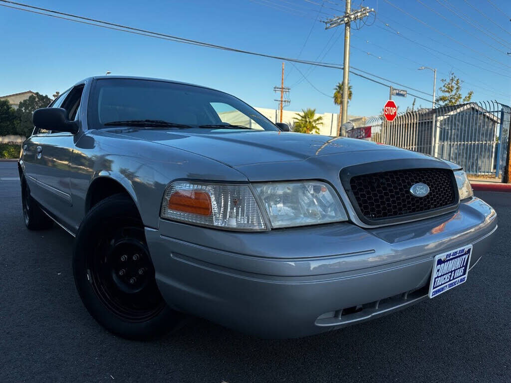 Ford Crown Victoria