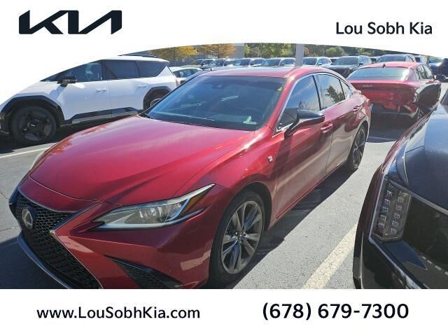 2019 LEXUS ES