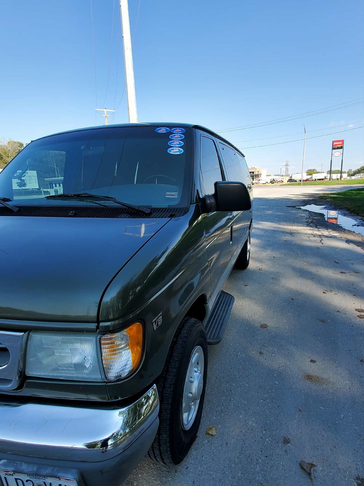 Ford E-350