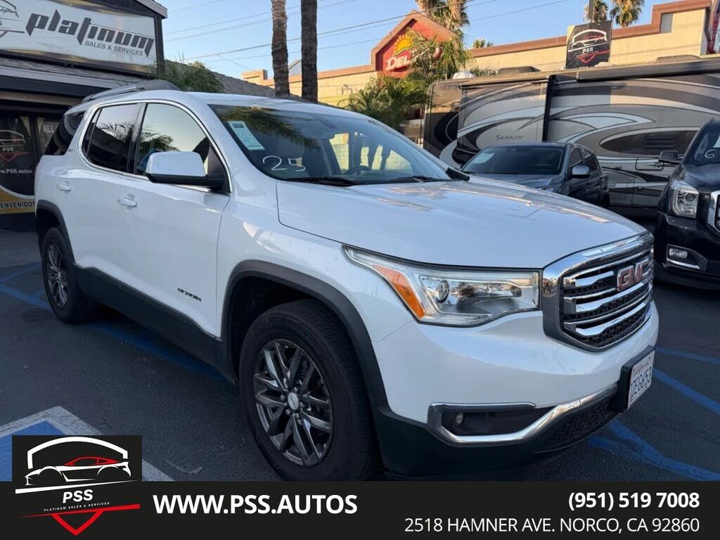 GMC Acadia