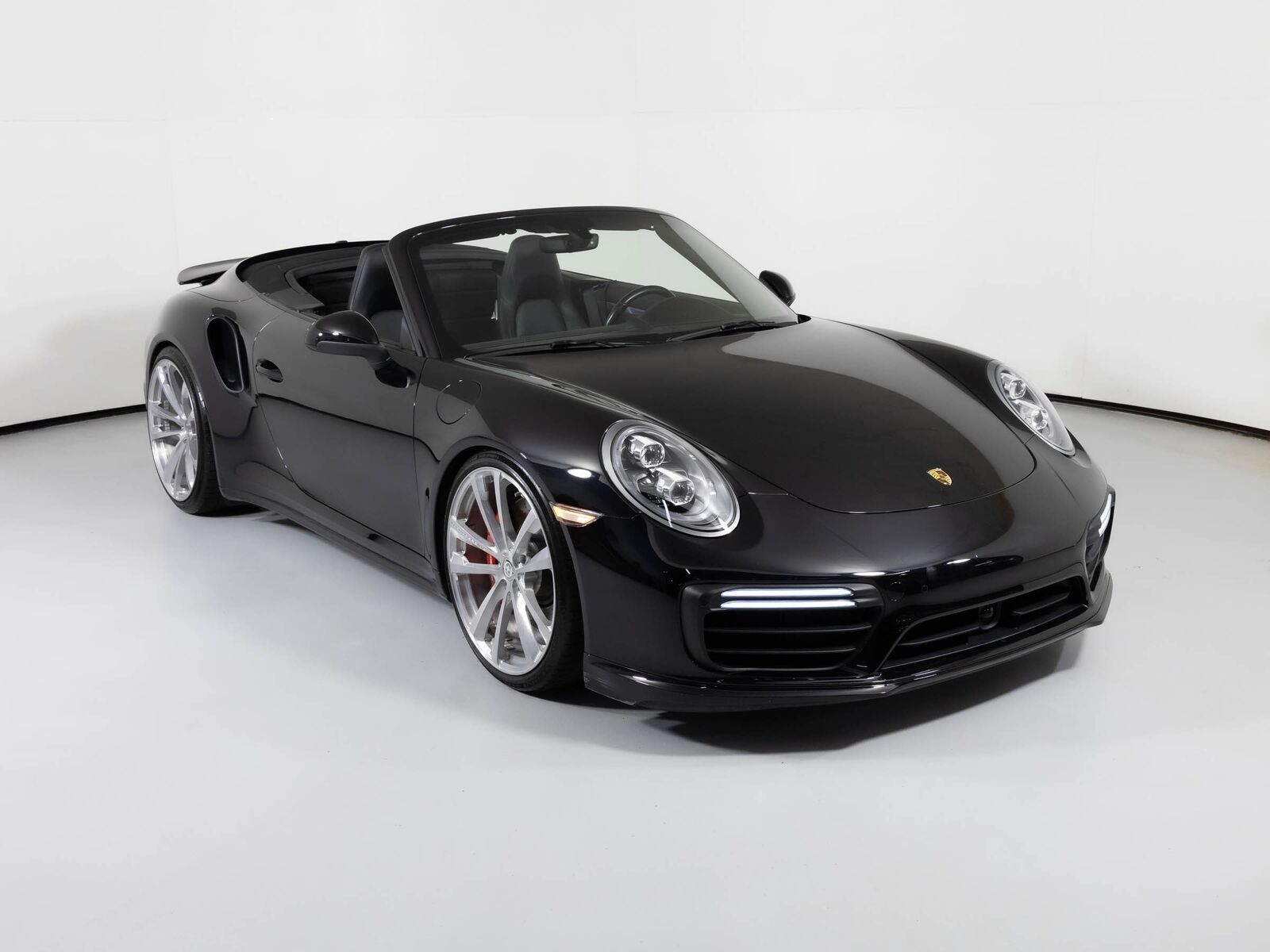 2019 PORSCHE 911
