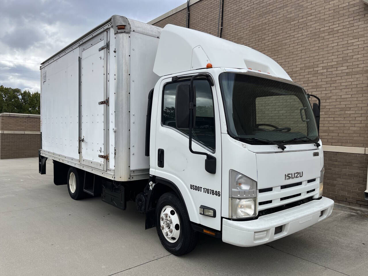 Isuzu NPR/NPR-HD