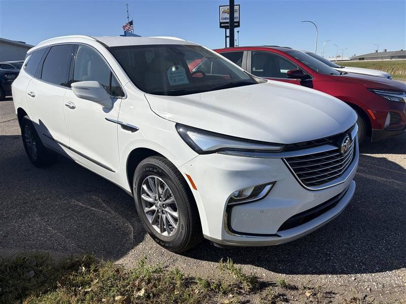 2023 BUICK Enclave