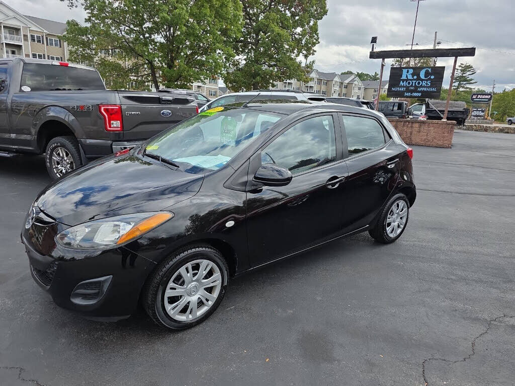 Mazda Mazda2