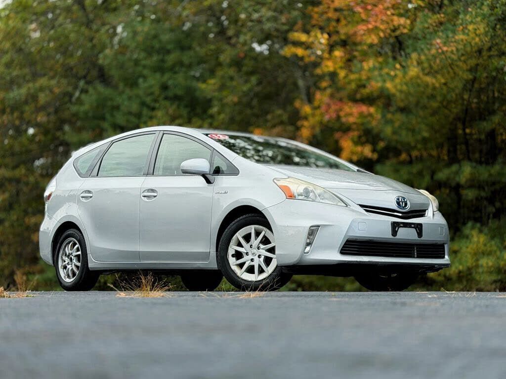 Toyota Prius V