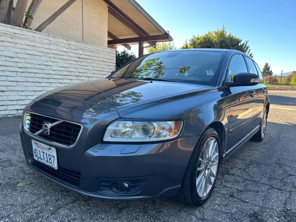 Volvo V50