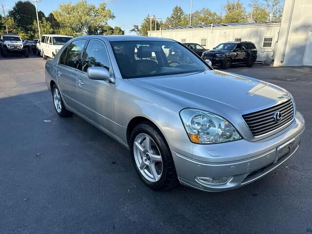 Lexus LS