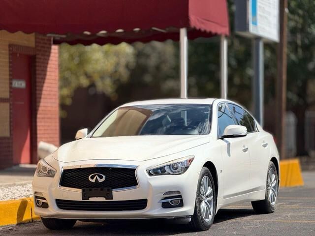 Infiniti Q50